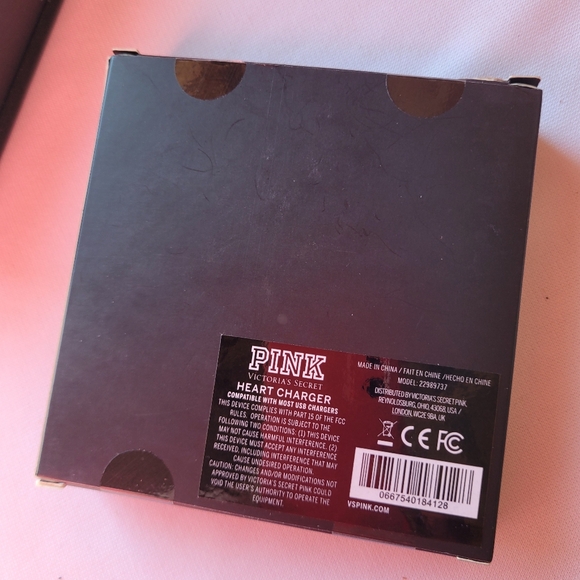 PINK VS Charger - Picture 11 of 14